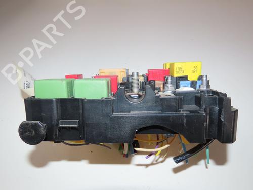 fuse-box-peugeot-2008-i-cu_-2013-34573256 main image