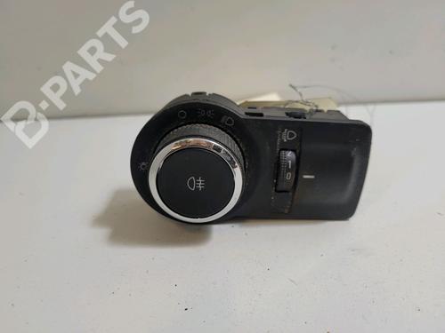 Used Headlight switch CHEVROLET AVEO Hatchback (T300) 1.3 D (75 hp) 9029434