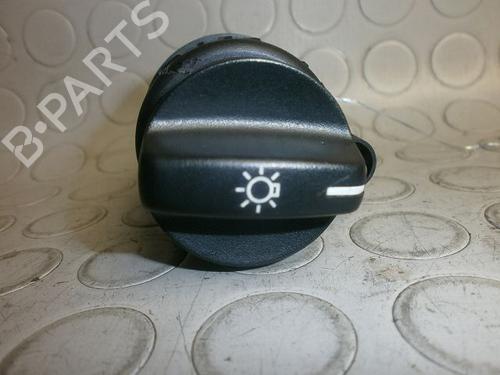 Used Headlight switch BMW 3 (E36) 318 tds (90 hp) 15745969