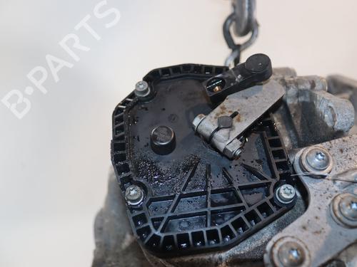 gearbox-vw-golf-vii-5g1-bq1-be1-be2-2012-2013-2014-2015-2016-2017-2018-2019-2020-2021-31747736 main image