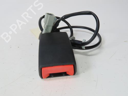 Used Seat buckle FIAT 500 (312_) 1.2 (312AXA1A) (69 hp) 17783702