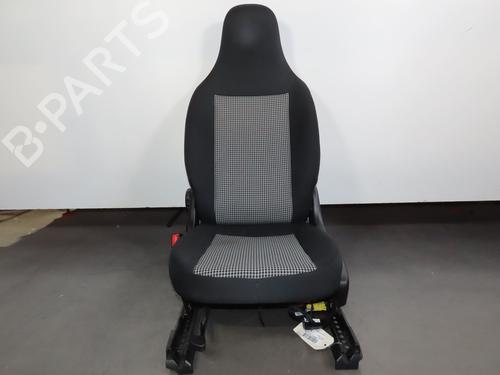 Left front seat RENAULT TWINGO III (BCM_, BCA_) 1.0 SCe 65 (BCMJ) | BP37431577C15 - Image 4