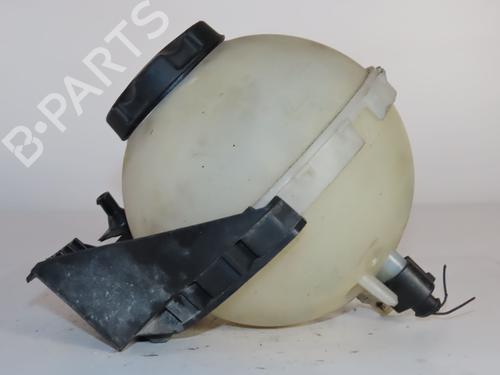 Używane Zbiornik wyrównawczy BMW 1 (F21) 125 i (218 hp) 31276995