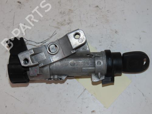Used Ignition barrel VW POLO V (6R1, 6C1) 1.2 (60 hp) 25906078