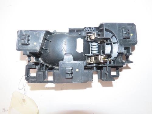 Used Front left interior door handle Front left interior door handle 37530401 37530401