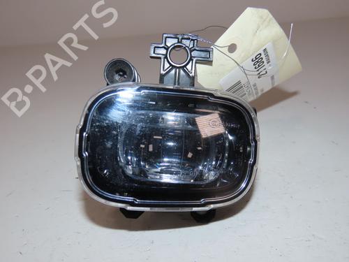 left-front-fog-light-renault-megane-iv-grandtour-k9amn_-2016-26898091 main image