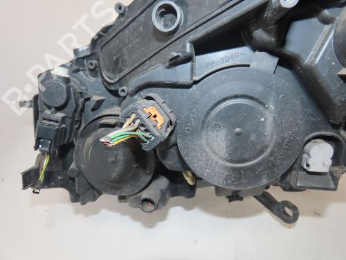 Used Right headlight Right headlight PEUGEOT 208 I (CA_, CC_) 1.6 HDi / BlueHDi 75 (75 hp) 35747038 35747038