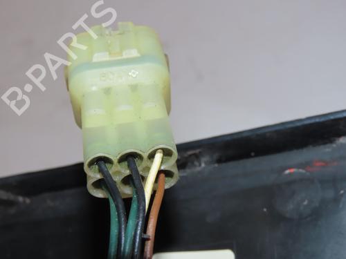 Rétroviseur gauche LAND ROVER DISCOVERY II (L318) 2.5 Td5 4x4 (139 hp) 32873451