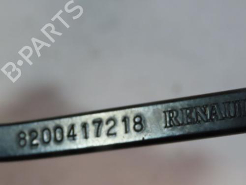 Used Front windshield wiper arm RENAULT MEGANE II (BM0/1_, CM0/1_) 1.5 dCi (BM1E, CM1E) (106 hp) 14901575