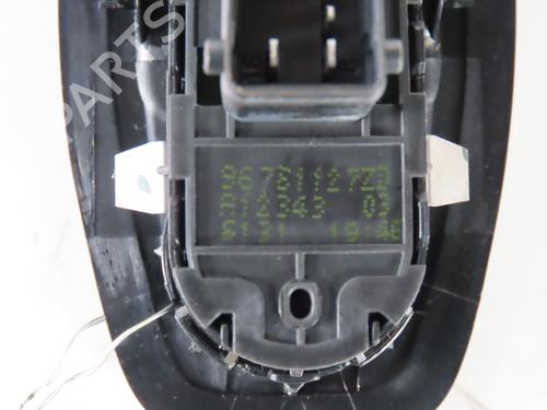 Used Left front window switch Left front window switch PEUGEOT 208 I (CA_, CC_) 1.6 HDi / BlueHDi 75 (75 hp) 27373480 27373480