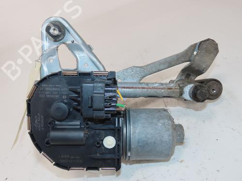 Used Front wiper motor PEUGEOT 5008 (0U_, 0E_) 2.0 HDi 150 / BlueHDi 150 (150 hp) 25906257