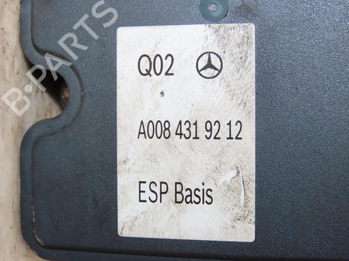 Used ABS pump MERCEDES-BENZ B-CLASS Sports Tourer (W246, W242) B 180 CDI (246.200) (109 hp) 18327056