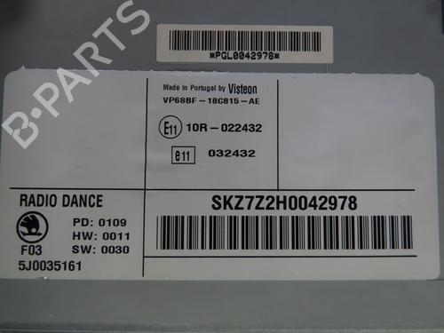 radio-skoda-roomster-5j7-19-tdi-vp68bf18c815ae-2006-2007-2008-2009-2010-2011-2012-2013-2014-2015-17739017 main image