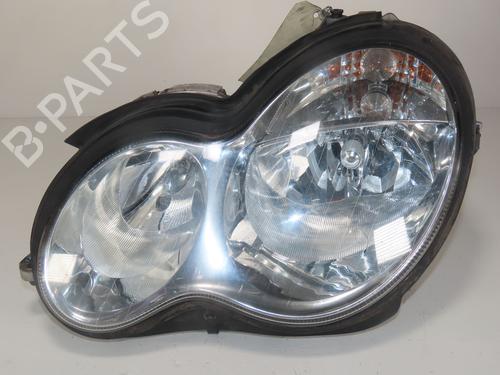 Left headlight MERCEDES-BENZ C-CLASS (W203) C 200 CDI (203.007) | BP30916531C28