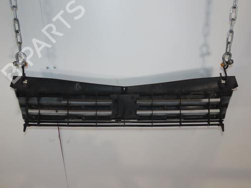 Used Grille Grille 39518792 39518792