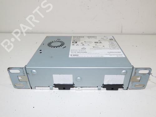 Used Radio RENAULT CAPTUR II (HF_) Blue dCi 95 (HFAF) (95 hp) 15643995