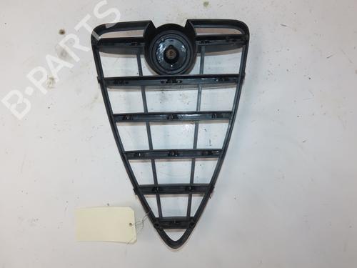 Used Grille Grille 37530356 37530356
