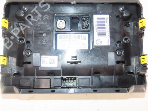 Used Display monitor CITROËN C3 III (SX) 1.2 PureTech 82 (83 hp) 29929833