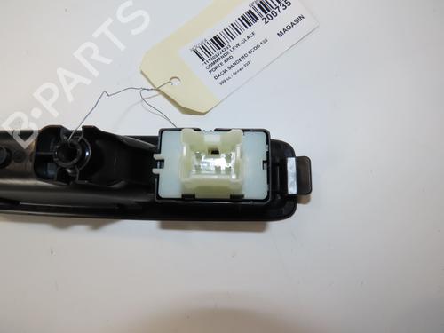 right-rear-window-switch-dacia-sandero-iii-10-tce-100-eco-g-254118439r-2021-17657725 main image