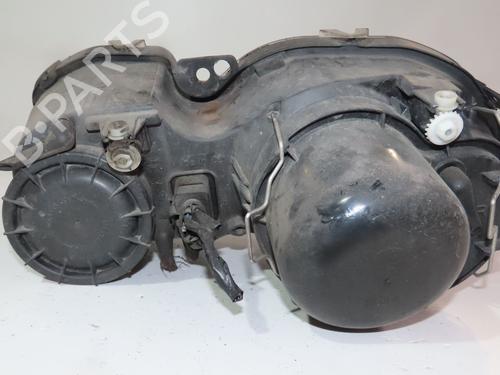 Used Right headlight JAGUAR X-TYPE I (X400) 2.2 D (150 hp) 28121151
