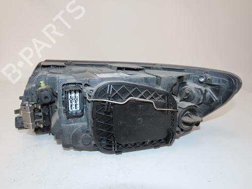 Used Right headlight VOLVO S40 II (544) D2 (115 hp) 26968926