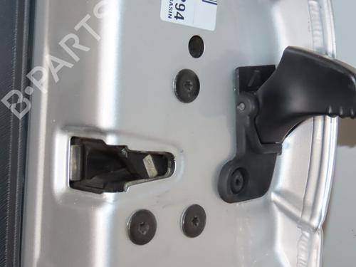 Used Right front door RENAULT TWINGO II (CN0_) 1.2 16V (CN04, CN0B) (75 hp) 31605626