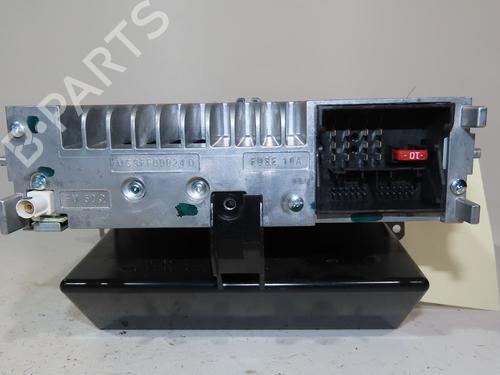 Used Radio Radio 24487908 24487908