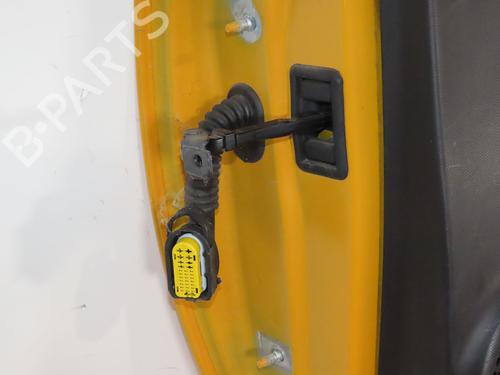right-front-door-renault-twingo-iii-bcm_-bca_-2014-37083790 main image
