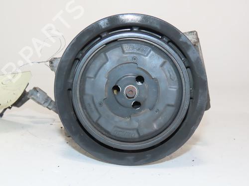 Used AC compressor AC compressor RENAULT SCÉNIC III (JZ0/1_) 1.9 dCi (JZ0J, JZ1J, JZ1K, JZ1S) (131 hp) 32820969 32820969