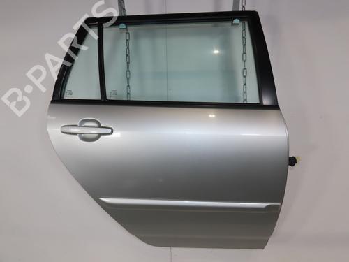 Used Right rear door Right rear door TOYOTA COROLLA Estate (_E12_) 1.4 D4-D (NDE120_, NDE120R) (90 hp) 33712475 33712475