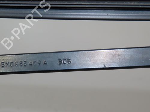 Used Front windshield wiper arm VW GOLF PLUS V (5M1, 521) 1.6 FSI (115 hp) 24302778