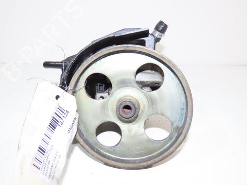 Used Steering pump PEUGEOT 206 CC (2D) 2.0 S16 (136 hp) 15842434