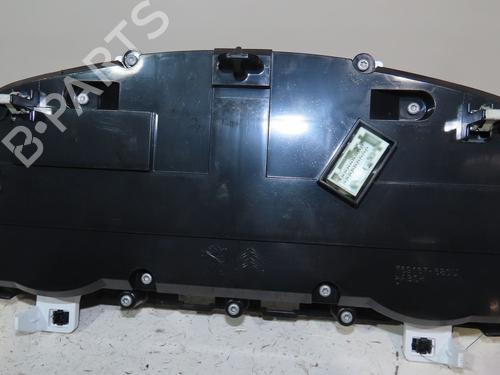 Used Instrument cluster CITROËN C3 III (SX) 1.5 BlueHDi 100 (SXYHYP, SXYHTU) (102 hp) 24419864
