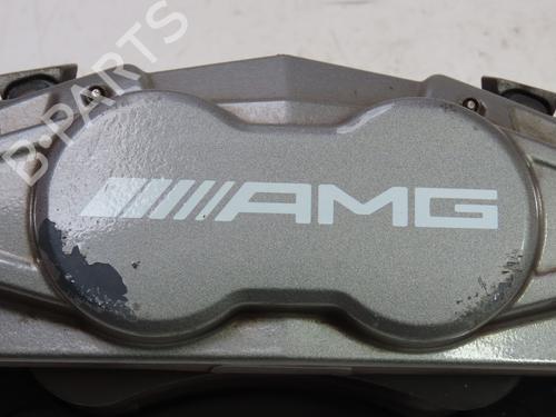 Used Right front brake caliper Right front brake caliper MERCEDES-BENZ GLA-CLASS (X156) GLA 45 AMG 4-matic (156.952) (360 hp) 33997854 33997854