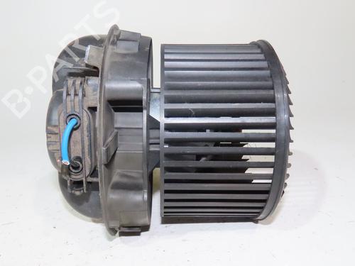 Used Heater blower motor TOYOTA AYGO (_B1_) 1.0 (KGB10_, KGB10R) (68 hp) 24486822