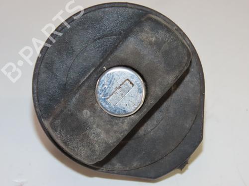 Used Fuel flap SEAT IBIZA IV (6J5, 6P1) 1.2 (60 hp) 31155250