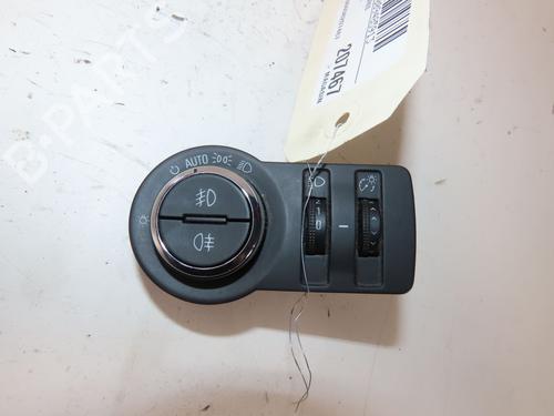 Headlight switch OPEL INSIGNIA A (G09) 2.0 CDTI (68) | BP27373429I24