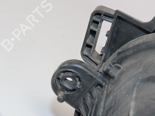 Used Right headlight CHEVROLET AVEO Hatchback (T300) 1.3 D (75 hp) 18543843