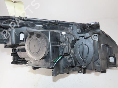 Used Left headlight Left headlight RENAULT LAGUNA III (BT0/1) 2.0 dCi (BT07, BT0J, BT14, BT1A, BT1S) (131 hp) 39755867 39755867