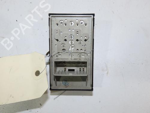 Used Left front window switch FIAT GRANDE PUNTO (199_) 1.3 D Multijet (75 hp) 23163409