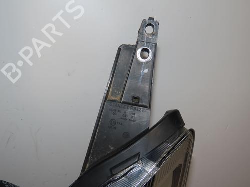 Used Left headlight SUZUKI SWIFT IV (FZ, NZ) 1.2 (AZH412, ZC72S) (94 hp) 31984419