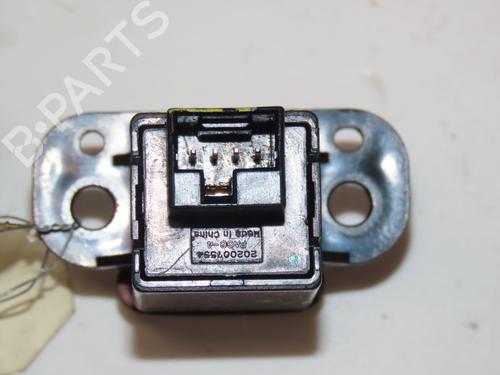 Warning switch CHEVROLET TRAX 1.7 TD | BP38676656I22 - Image 2