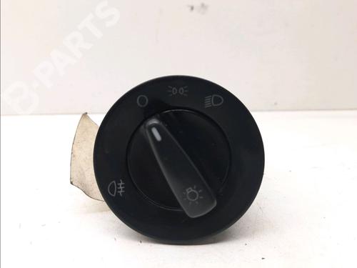 Used Headlight switch VW GOLF IV (1J1) 1.9 TDI (101 hp) 9013717