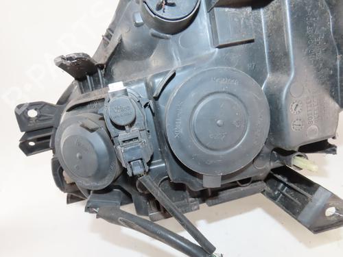 Used Right headlight Right headlight RENAULT CLIO III (BR0/1, CR0/1) 1.5 dCi (BR17, CR17) (86 hp) 34710970 34710970