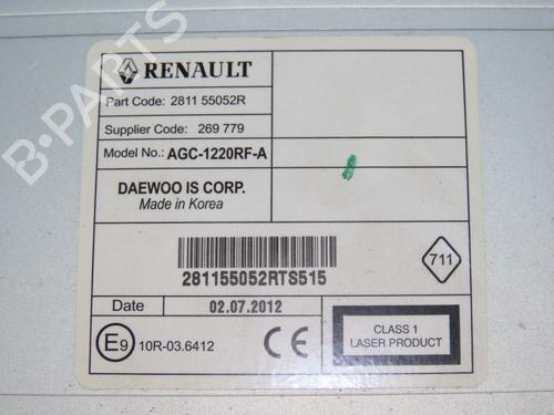 Used Radio DACIA DUSTER (HS_) 1.5 dCi 4x4 (HSMC, HSMD) (110 hp) 24521026