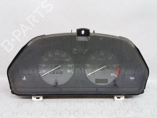 Used Instrument cluster CITROËN SAXO (S0, S1) 1.5 D (57 hp) 9008010