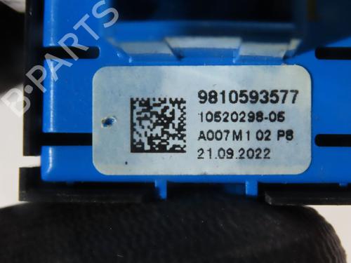 Parkbremsarm/handtak PEUGEOT 208 II (UB_, UP_, UW_, UJ_) 1.2 PureTech 100 (101 hp) 28833489