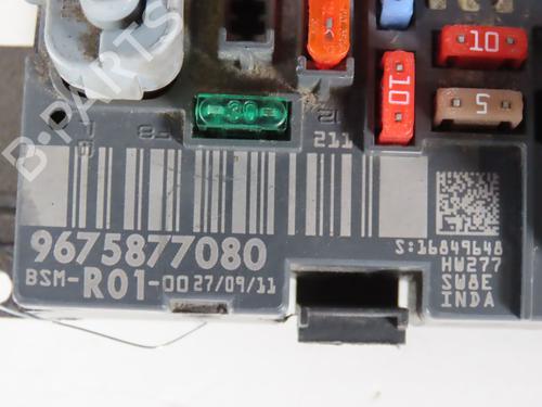 Used Fuse box CITROËN C4 Picasso I MPV (UD_) 1.6 HDi 110 (112 hp) 30740375