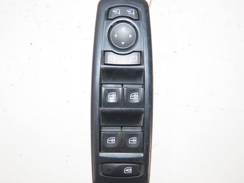Comutador vidro frente esquerdo Comutador vidro frente esquerdo RENAULT MEGANE III Hatchback (BZ0/1_, B3_) 1.5 dCi (106 hp) 35970748 35970748