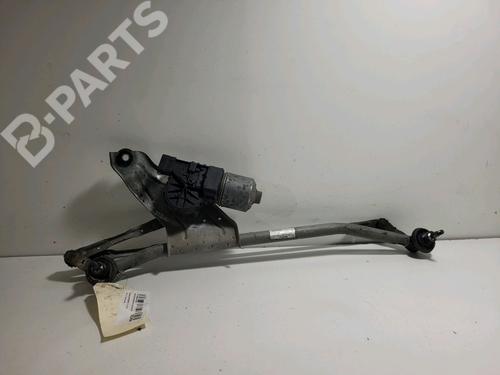 Used Front wiper motor DACIA SANDERO 1.5 dCi (68 hp) 9034284